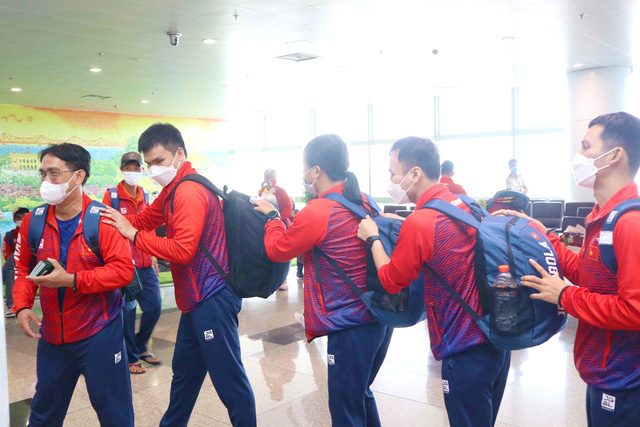 Vietnam Para Games team returns home with 183 medals