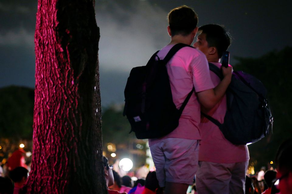 Singapore will decriminalize sex between men, prime minister says