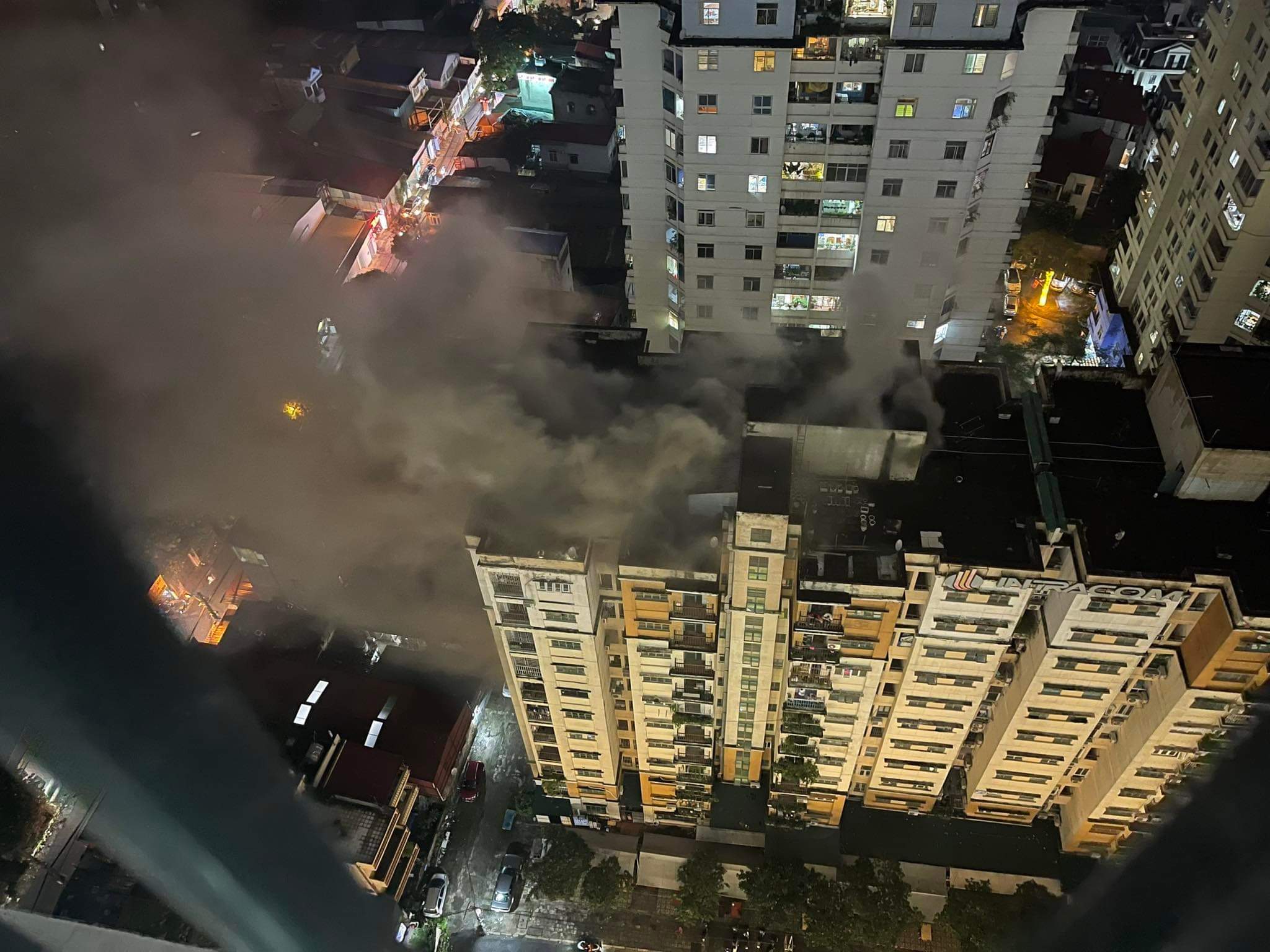 15 saved from apartment fire in Hanoi Tuoi Tre News