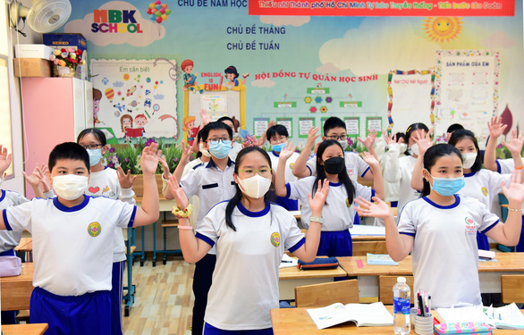 Many parts of Vietnam dogged by overcrowded schools, teacher shortage