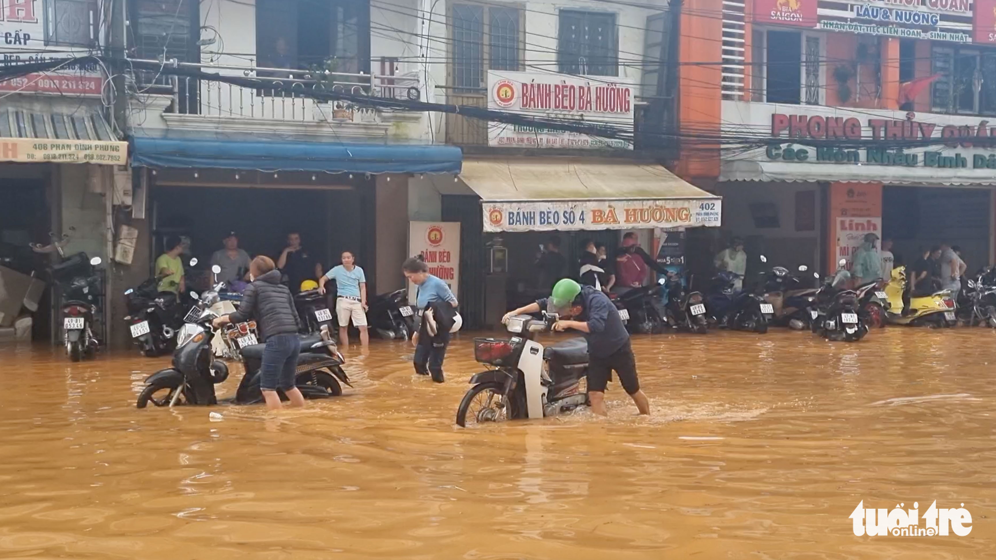 Heavy rain floods parts of Vietnam’s Da Lat