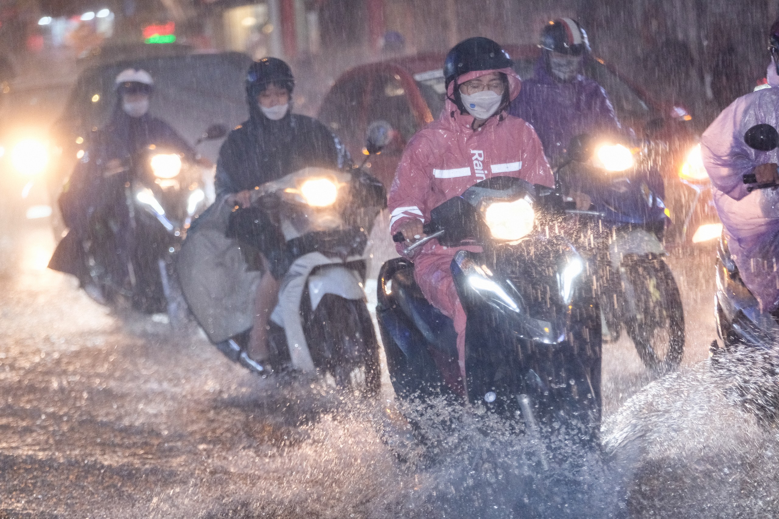 Heavy downpours to batter northern, north-central Vietnam this week