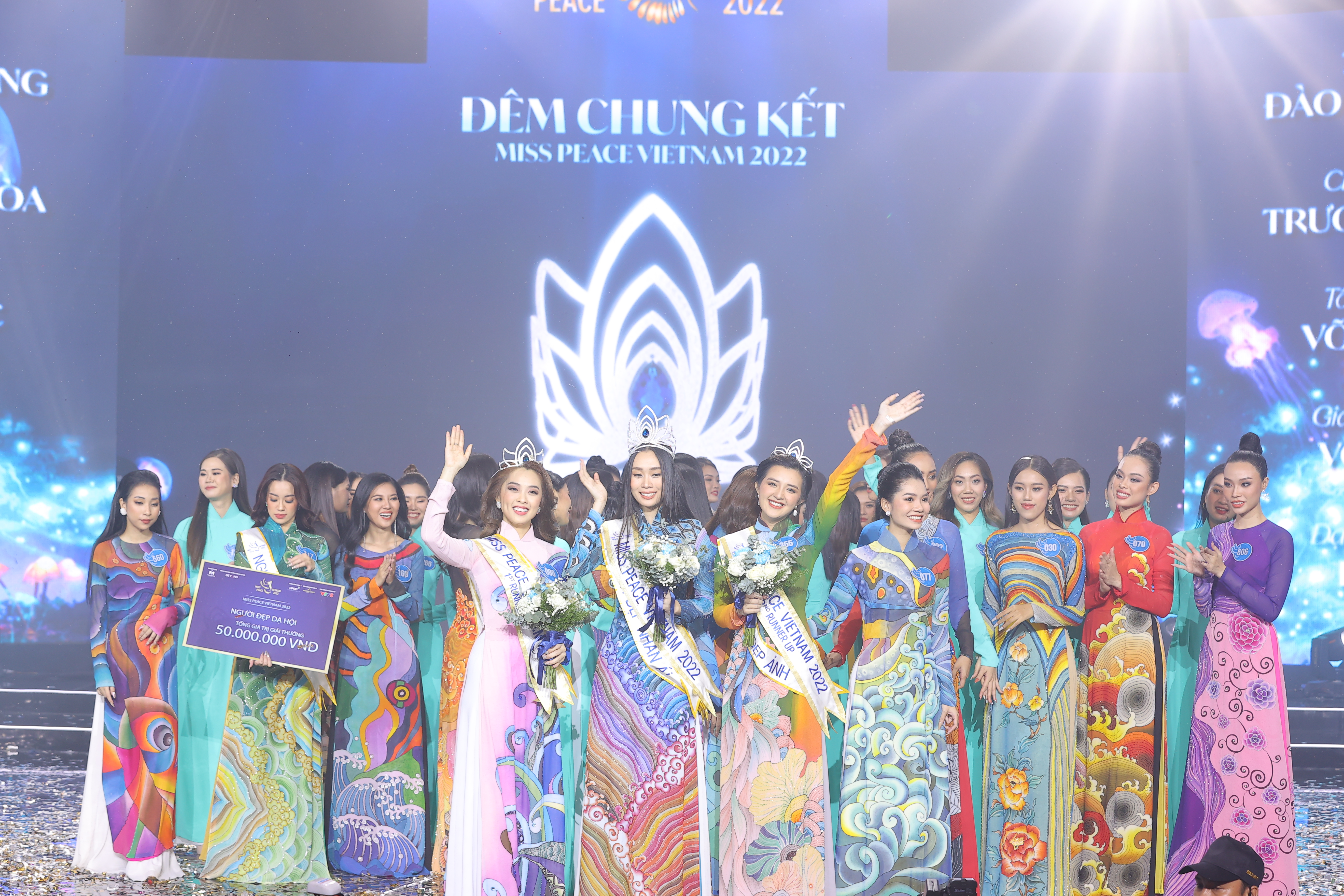 Ho Chi Minh City beauty crowned Miss Peace Vietnam 2022
