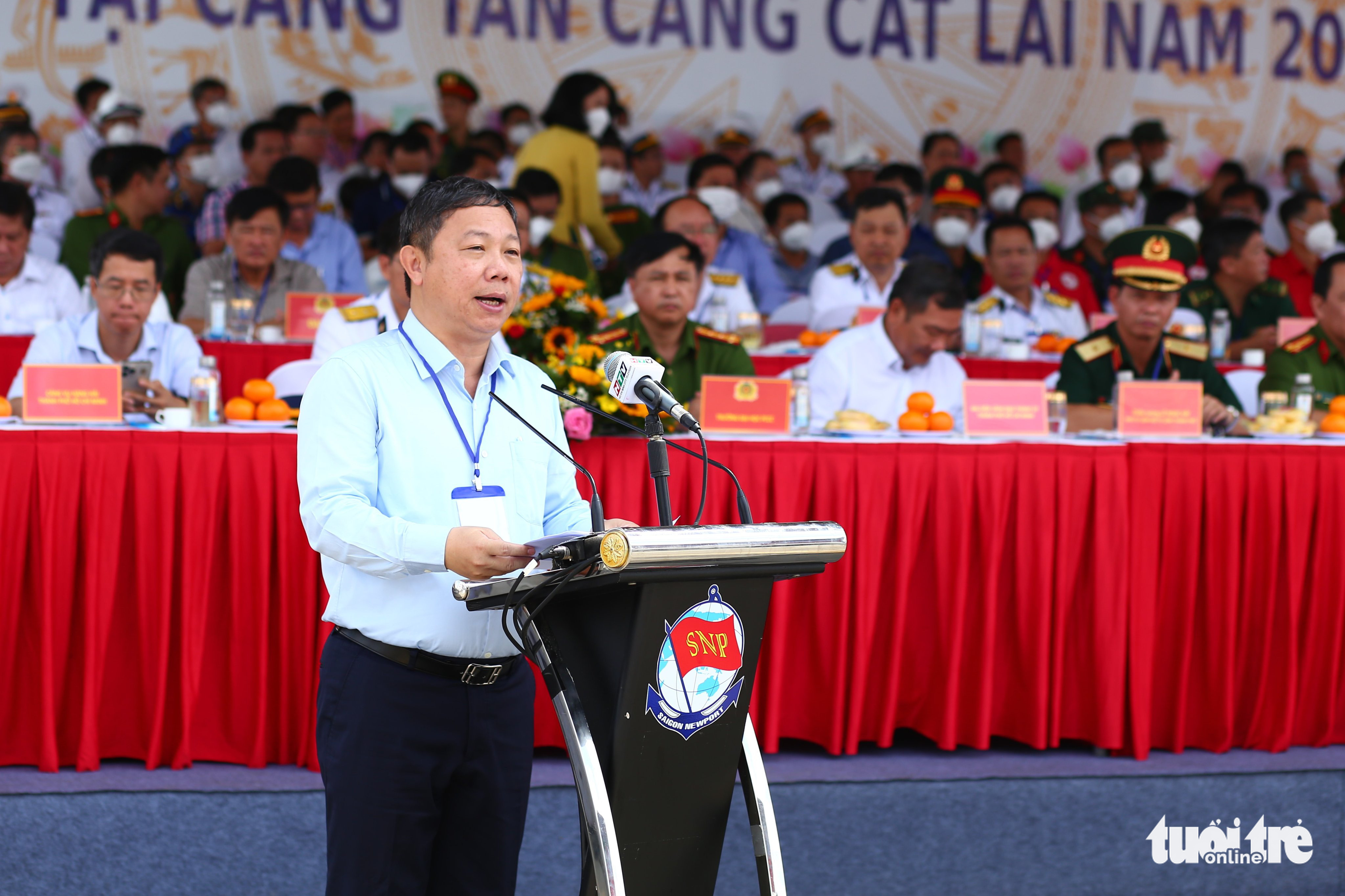 Vice-chairman of the Ho Chi Minh City People’s Committee Duong Anh Duc speaks prior to the fire drill at Cat Lai Port in Ho Chi Minh City, September 24, 2022. Photo: Le An / Tuoi Tre