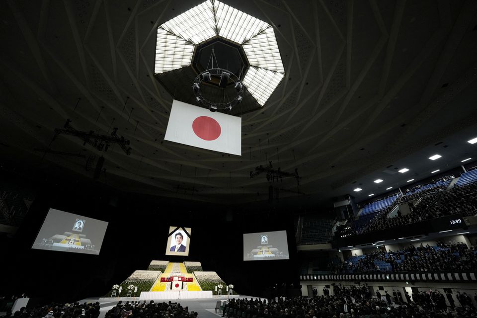 General view of the state funeral of former Japanese Prime Minister Shinzo Abe at Nippon Budokan in Tokyo, Japan, 27 September 2022. Thousands of people are gathered in Tokyo to attend the state funeral for former prime minister Shinzo Abe, including foreign dignitaries and representatives from more than 200 countries and international organizations. FRANCK ROBICHON/Pool via Reuters