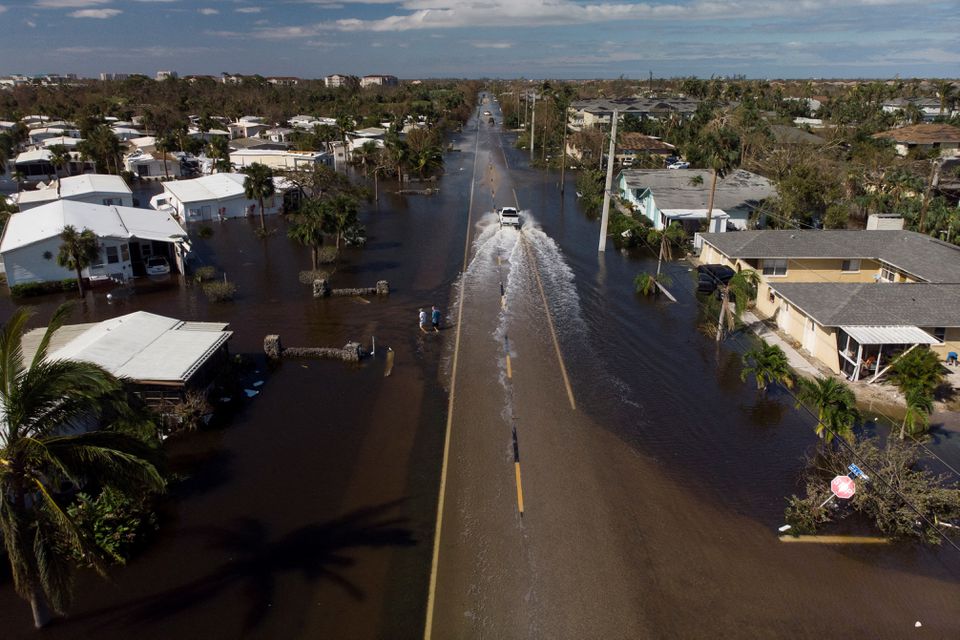 A view of a flooded community after Hurricane Ian caused widespread destruction in Fort Myers, Florida, U.S., September 29, 2022. Photo: Reuters