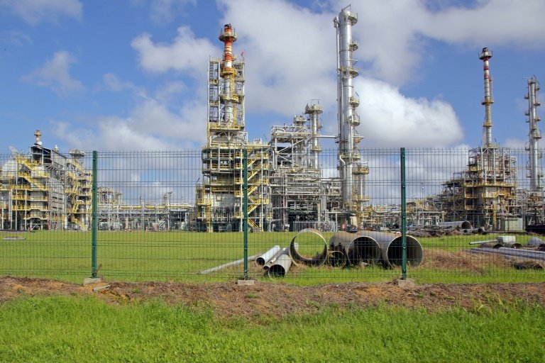 Recent surveys have shown that oil fields off the coast of Suriname and Guyana could contain some of the highest per capita reserves in the world. Photo: AFP
