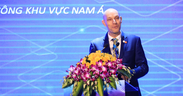 Meta pledges to help Vietnam develop digital economy