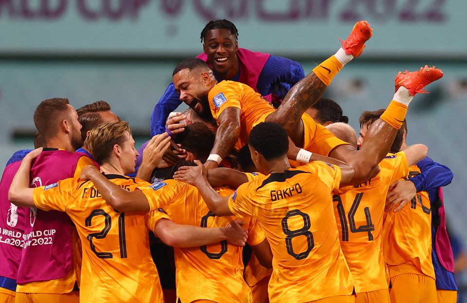 Netherlands move to World Cup knockout stages with 3-1 win over U.S.