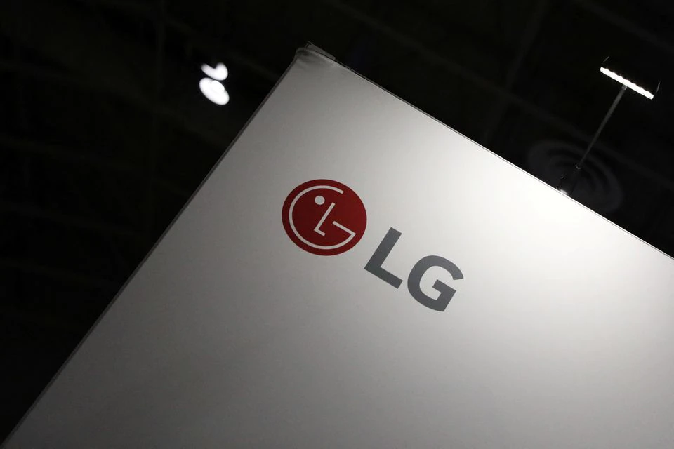 Samsung, LG plan multi-billion-dollar additional investment in Vietnam