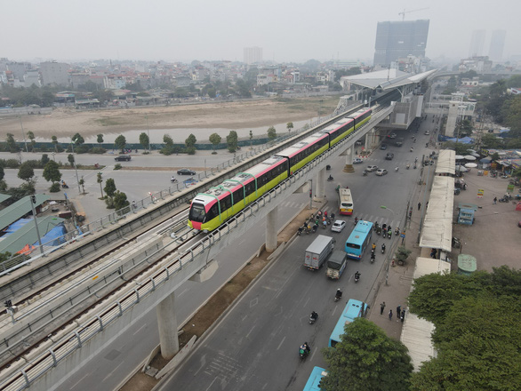 Hanoi’s second metro line hits maximum efficiency on first test-run day