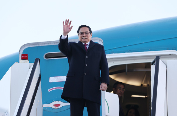 Vietnam premier kicks off official visit to Netherlands