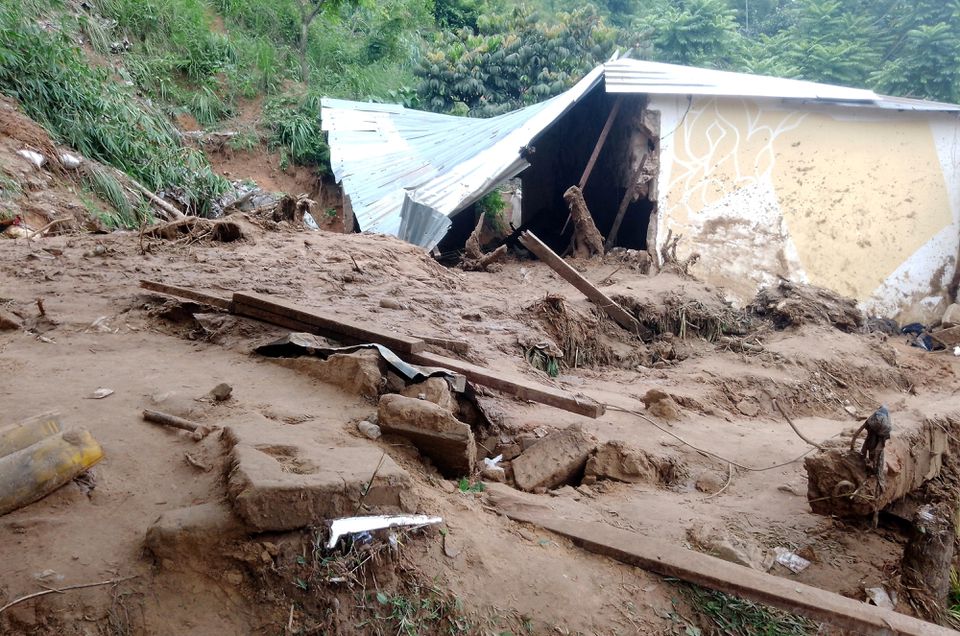 A damaged house is seen after heavy rains caused floods and landslides, on the outskirts of Kinshasa, Democratic Republic of Congo December 13,2022. Photo: Reuters