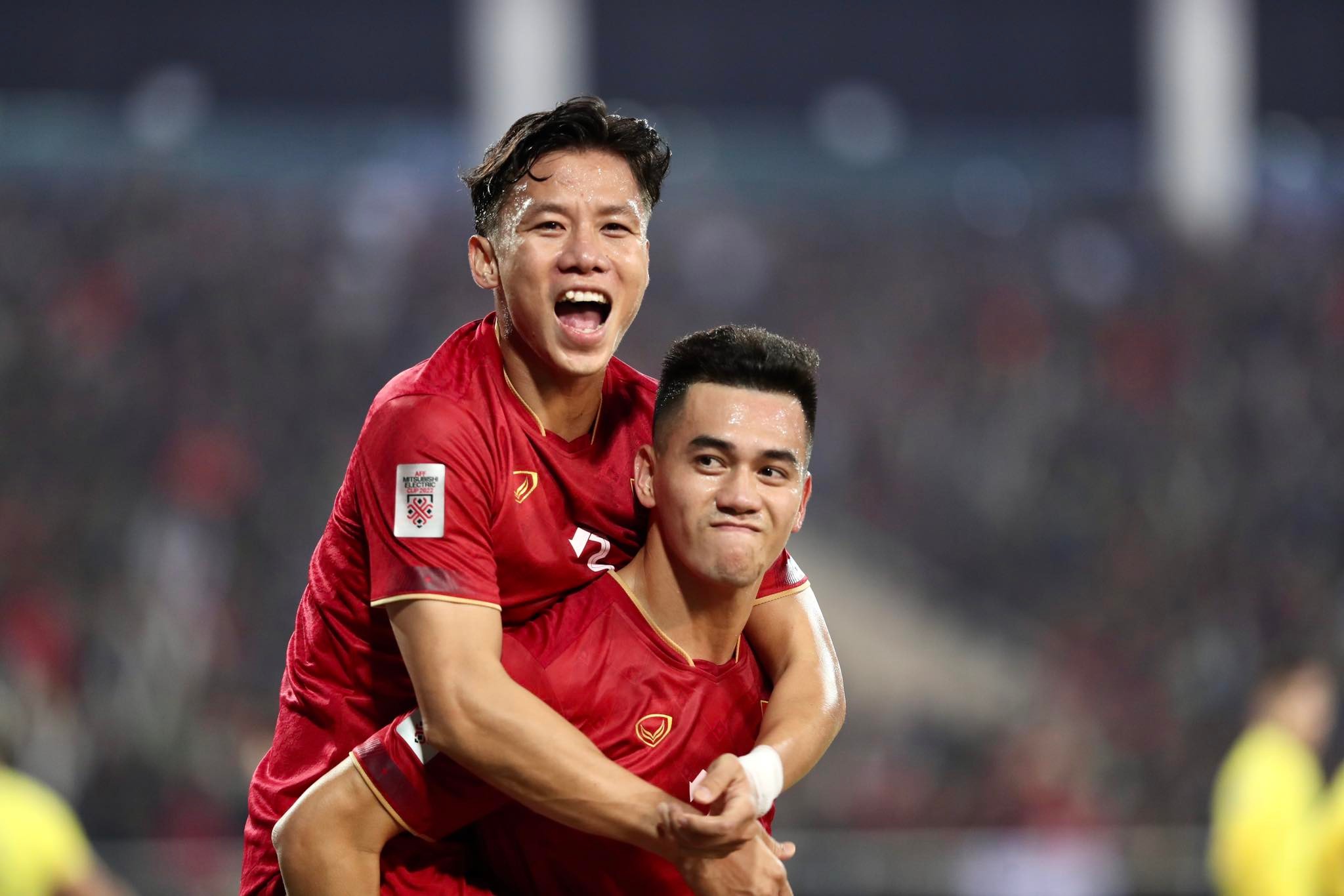 Hosts Vietnam rout Malaysia in SE Asia football championship