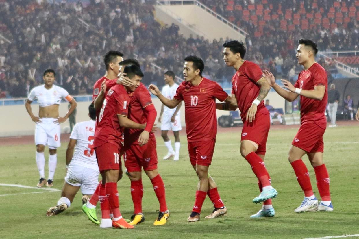 Vietnam defeat Myanmar, set up ASEAN football semifinal against Indonesia