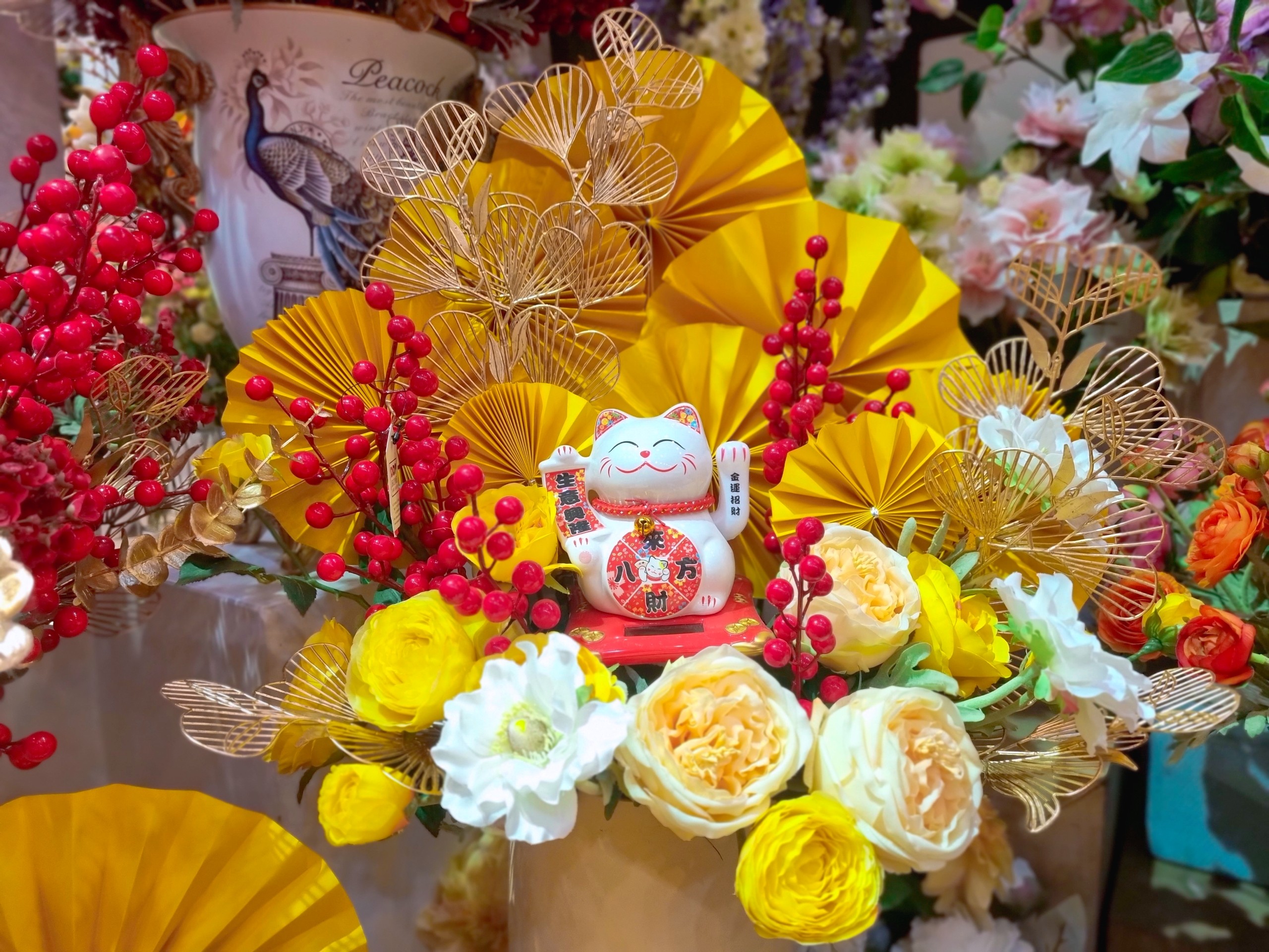 A kitty-shaped Tet decoration is put up for sale at a store on Hai Thuong Lan Ong Street in District 5, Ho Chi Minh City. Photo: Nhat Xuan / Tuoi Tre