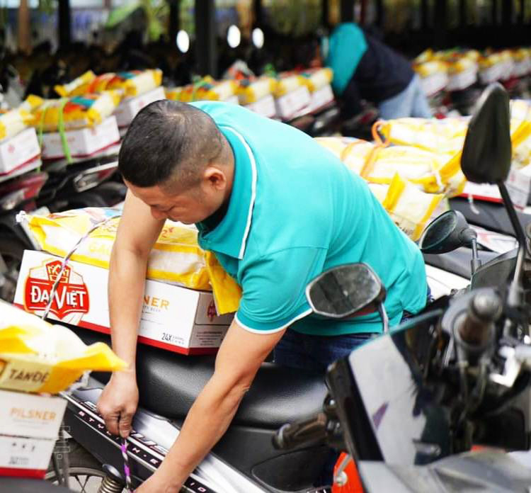 Vietnamese company ties Tet gifts to thousands of workers’ motorbikes