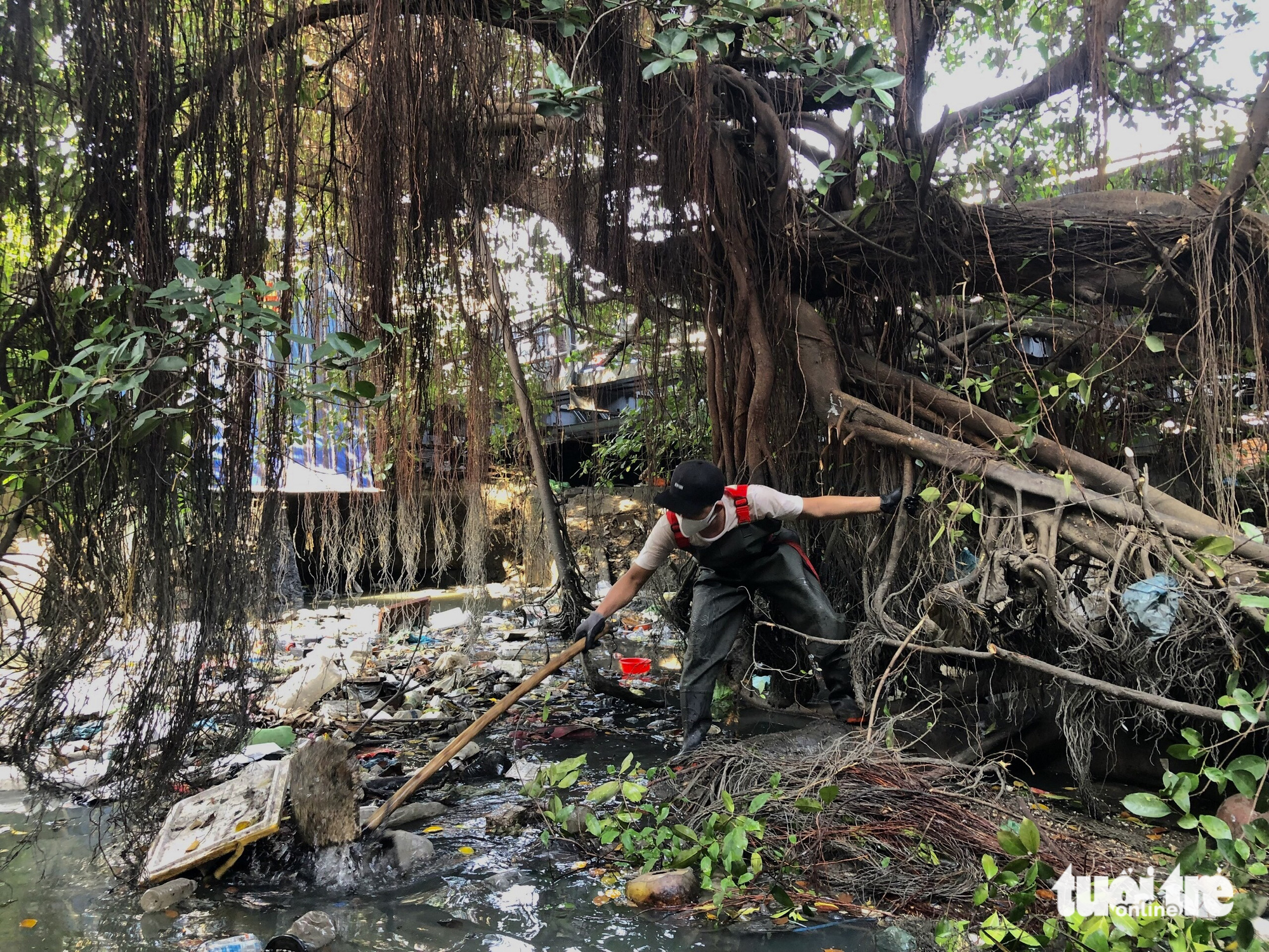 ‘Many canals and ditches are deep, so we are unable to wade into the water to pick up all the garbage. We sometimes fall into canals while trying to rake waste,’ Nhan retold.