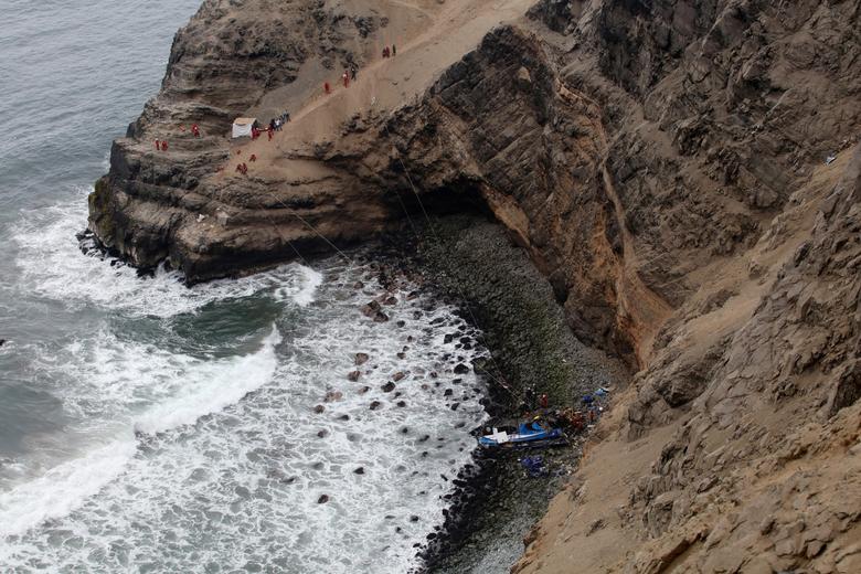 Peru bus plunges off cliff, killing at least 24