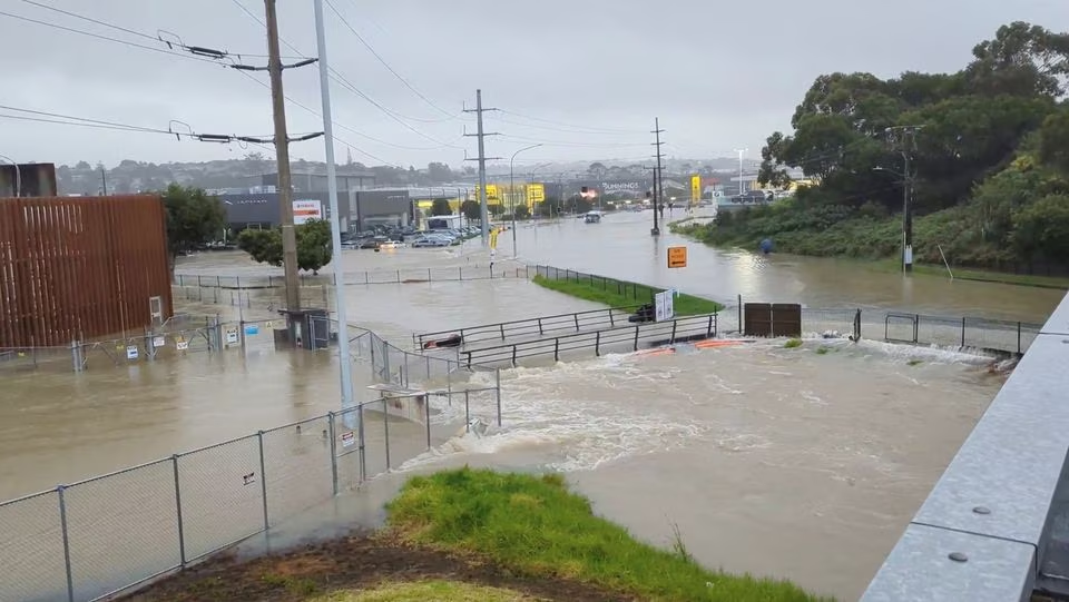 New Zealand counts cost of Auckland floods, more rain forecast