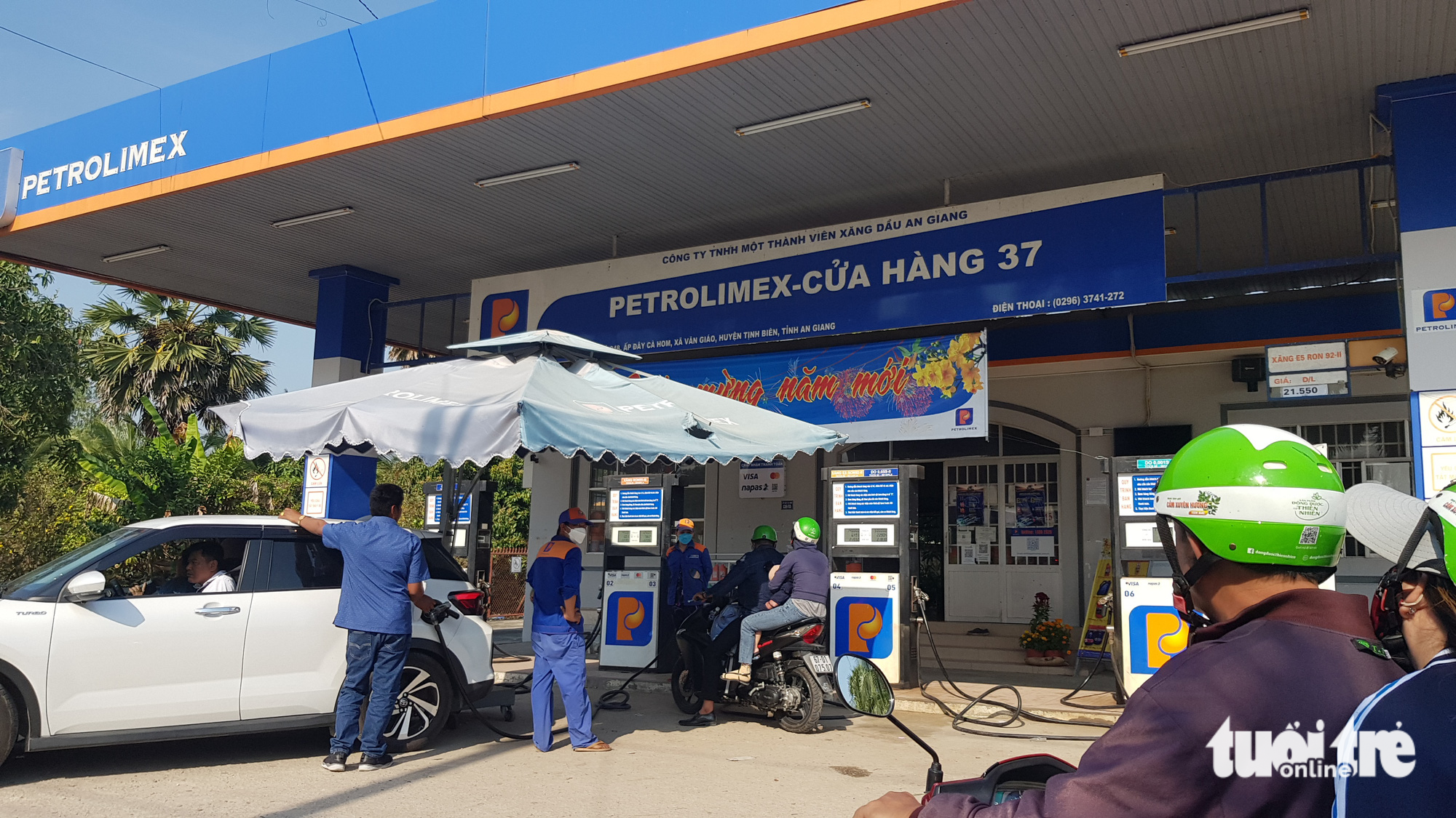 Gas stations in southern Vietnam on verge of shutdown amid falling profits