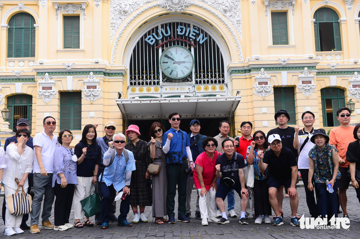 Chinese visitors to Vietnam to reach 3-4.5 million in 2023: HSBC