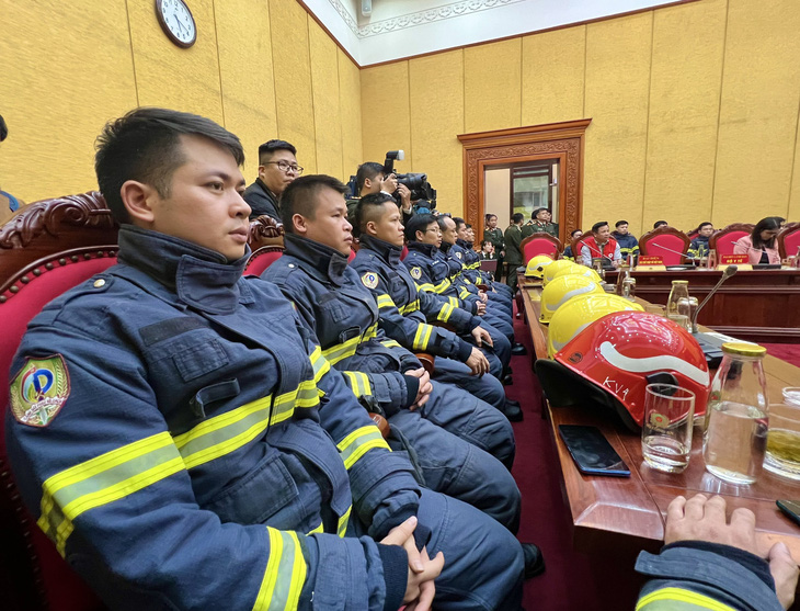 Vietnamese rescue workers travel to Turkey to support rescue efforts there. Photo: Danh Trong / Tuoi Tre