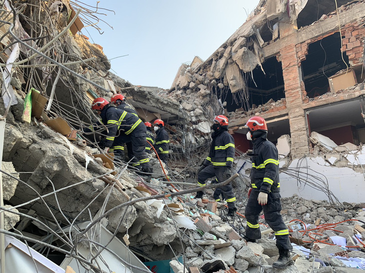 Vietnamese rescue team joins search mission in quake-devastated Turkey