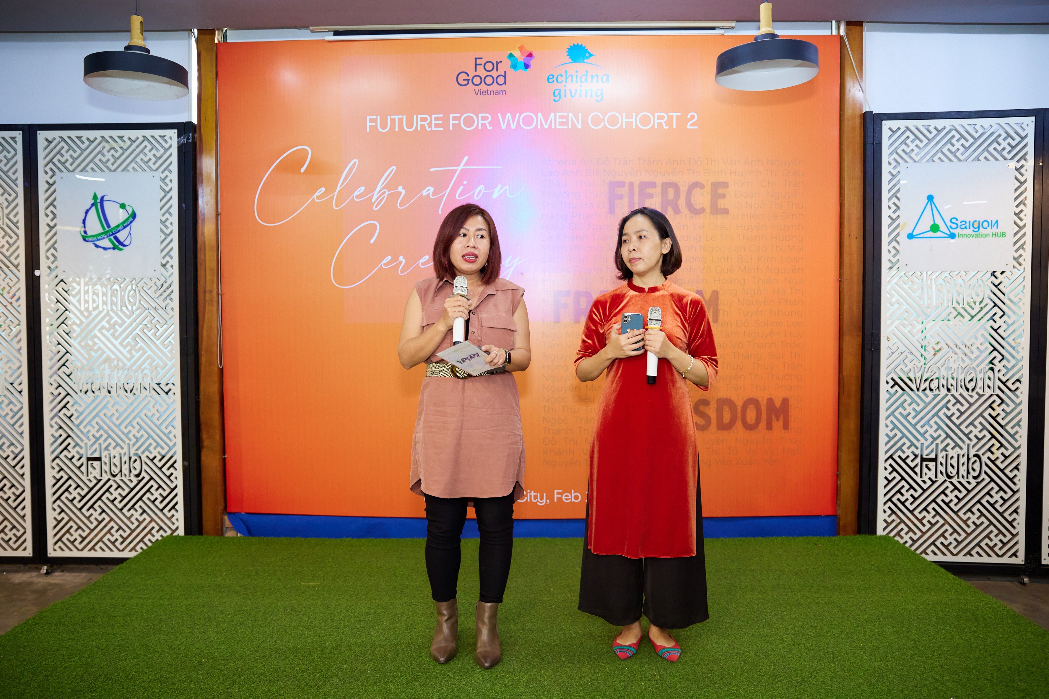 Mentees present their final business plan reports to the advisory board of the six-month Future For Women program at a ceremony on February 11, 2023. Photo: ForGood Vietnam