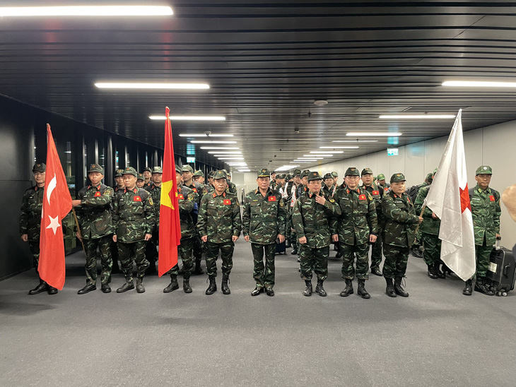 76 Vietnamese soldiers on quake rescue mission in Turkey
