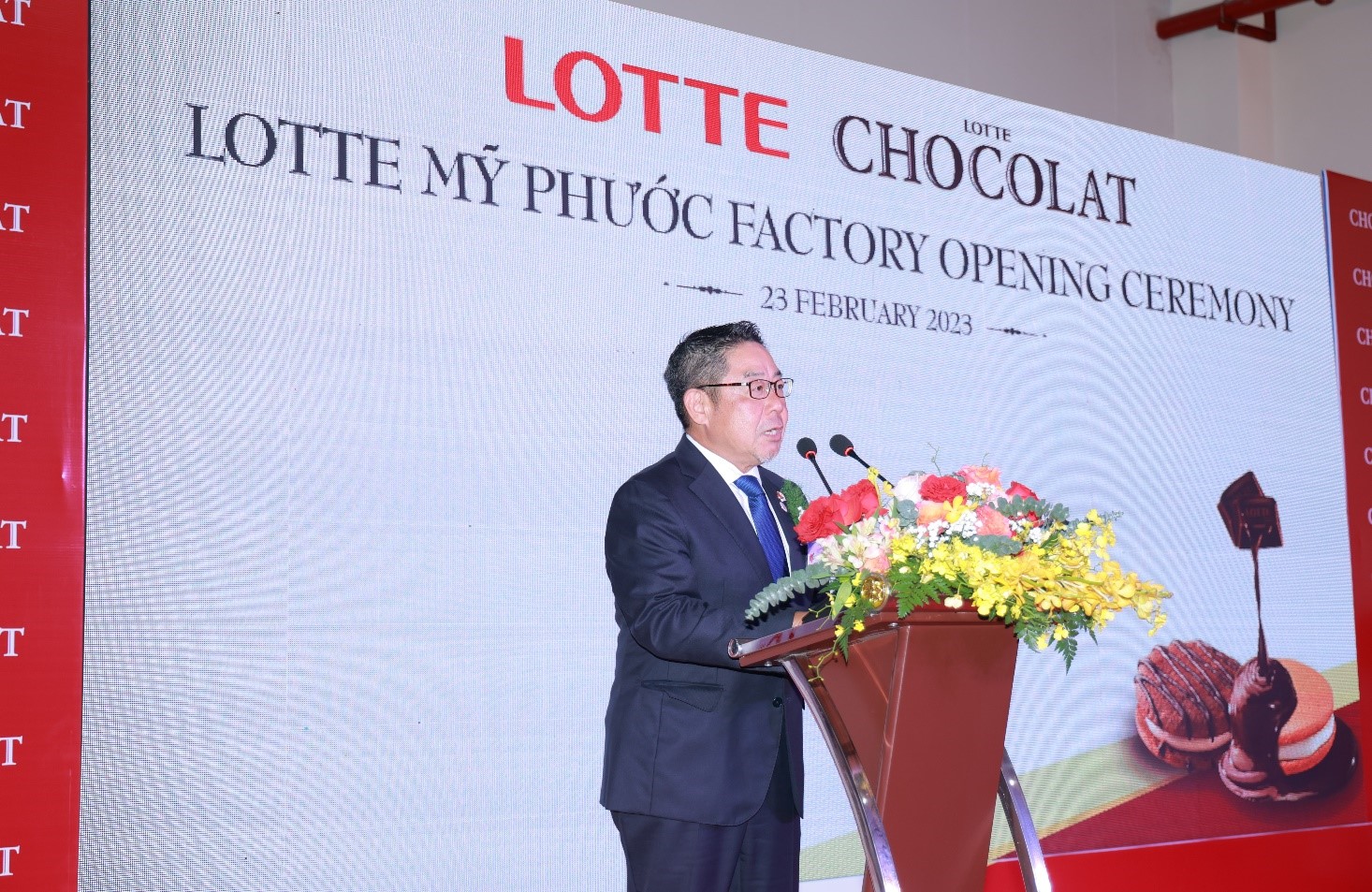 Mr. Mizushima Kozo, chairman of the Japanese Business Association of Ho Chi Minh City, delivers a speech at the event.