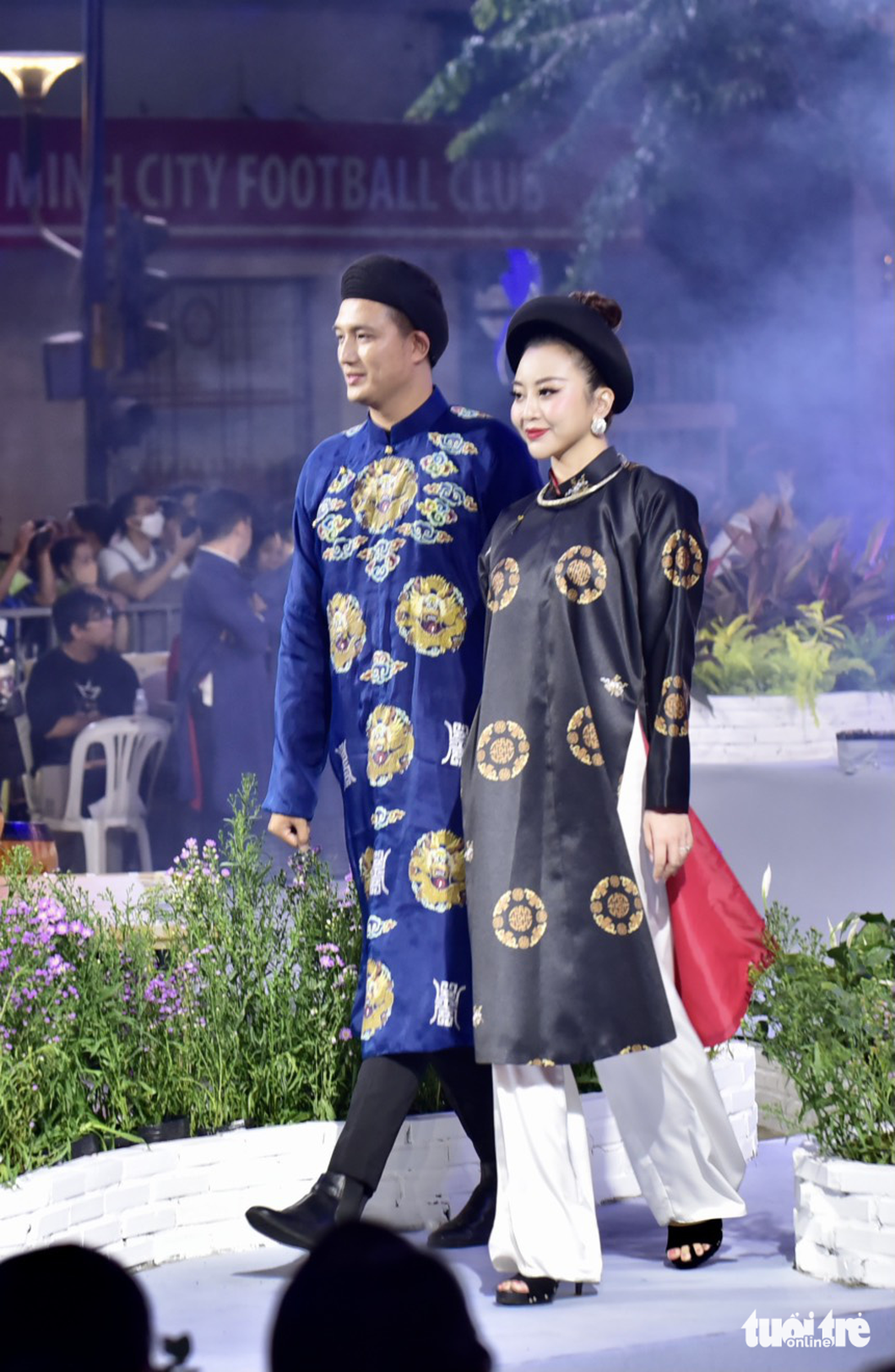 Models don ao dai at the opening night of the 9th Ho Chi Minh City Ao Dai Festival on March 3, 2023. Photo: T.T.D. / Tuoi Tre
