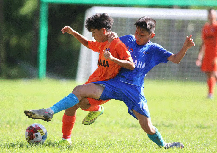 Hungary to grant scholarships to 3 Vietnamese football talents