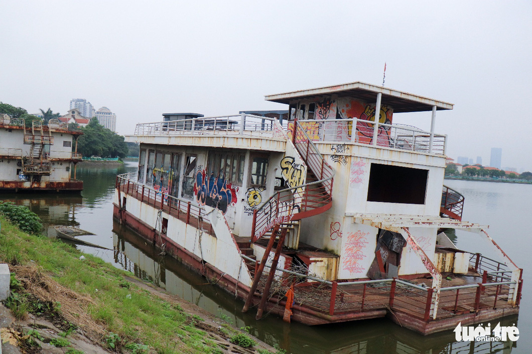 Hanoi plans to resume operation of tourist boats in West Lake