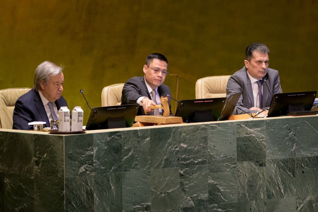 Vietnam endorses historic resolution on climate change