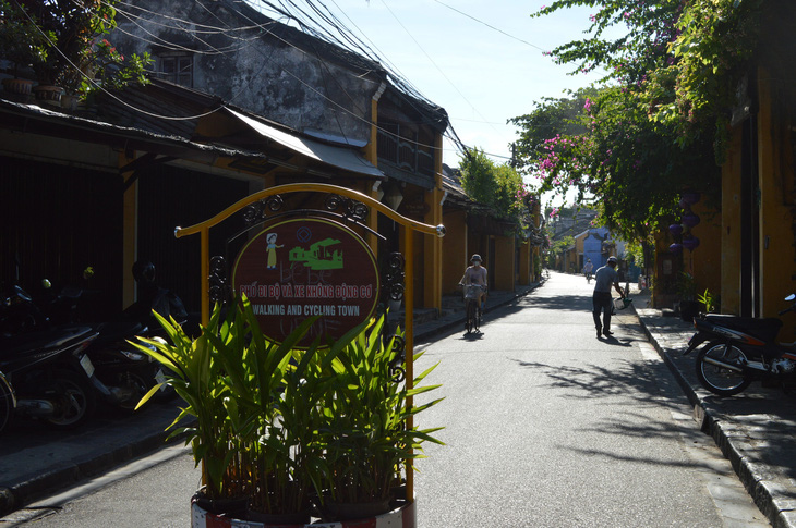 Entrances to the Hoi An Ancient Town in the namesake city of central Quang Nam Province. photo: B.D. / Tuoi Tre