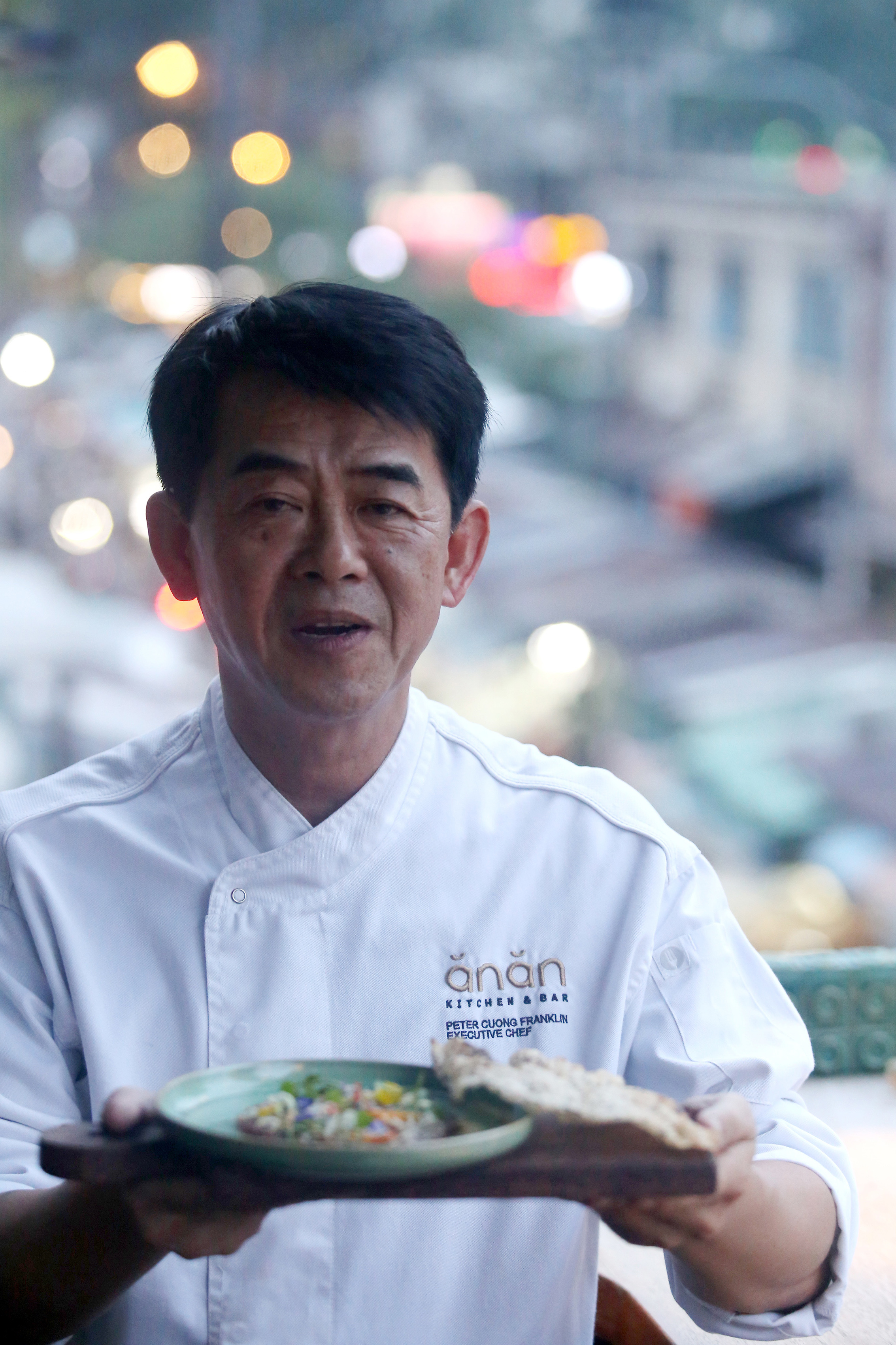 Chef Peter Cuong Franklin. Photo: Gia Tien / Tuoi Tre