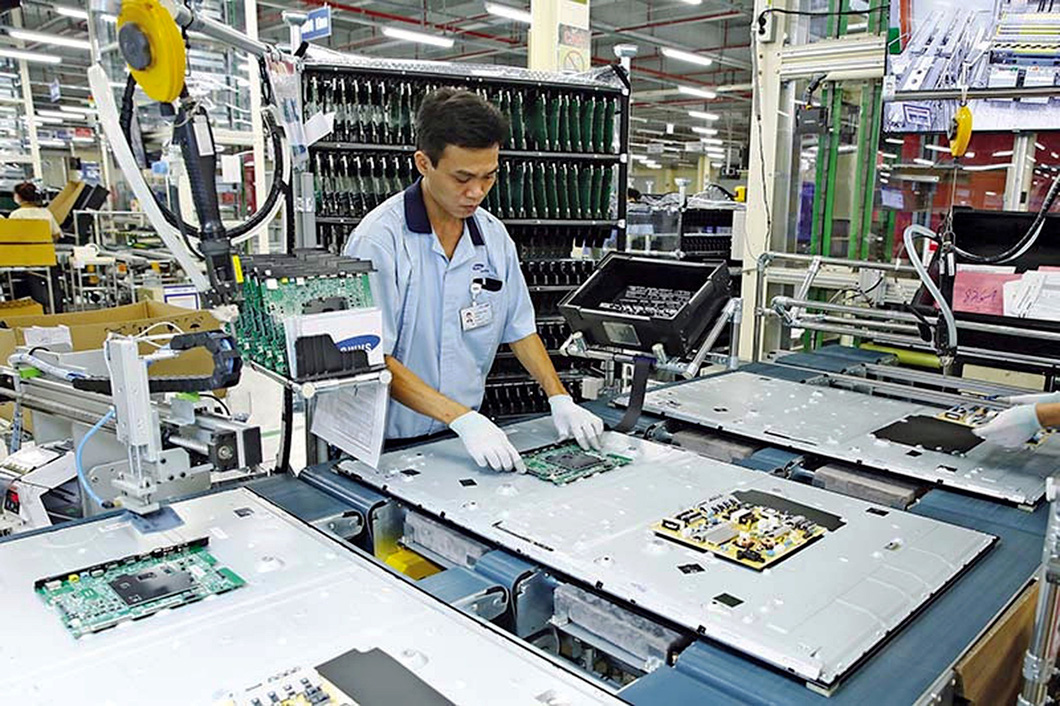 Vietnam enters into chip production