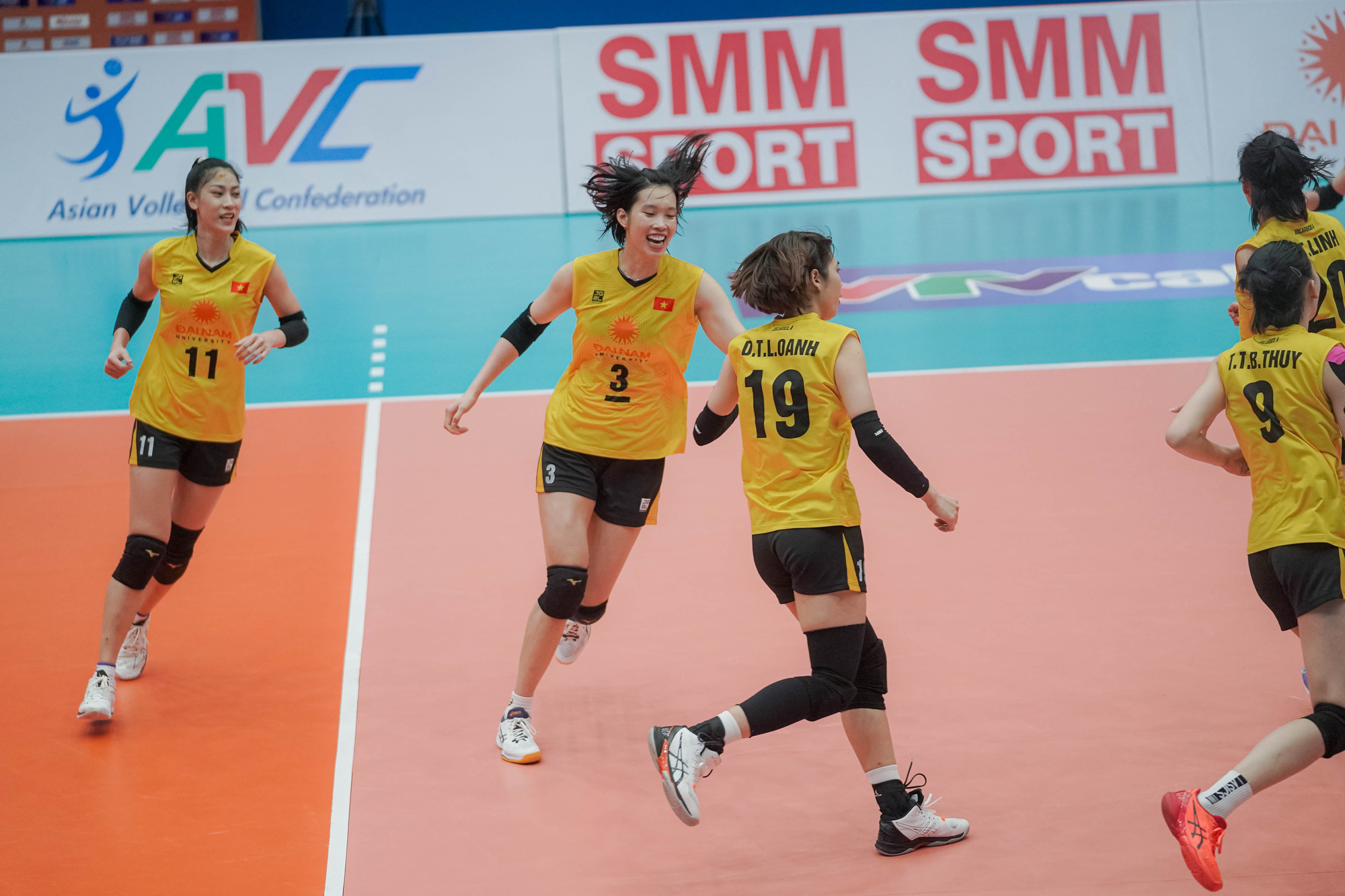 Vietnamese team claims first-ever Asian Women’s Club Volleyball Championship