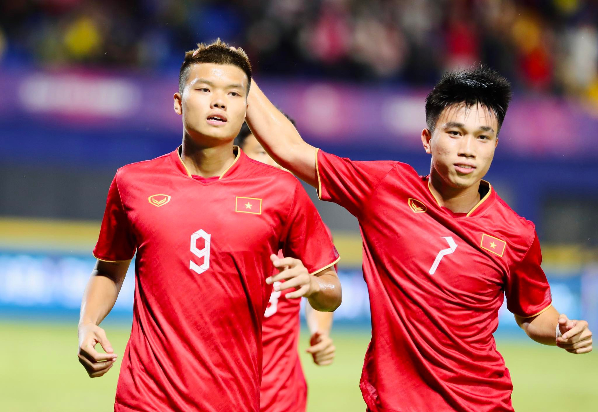 Vietnam overcome Malaysia to secure semifinal berth in 2023 SEA Games men’s football