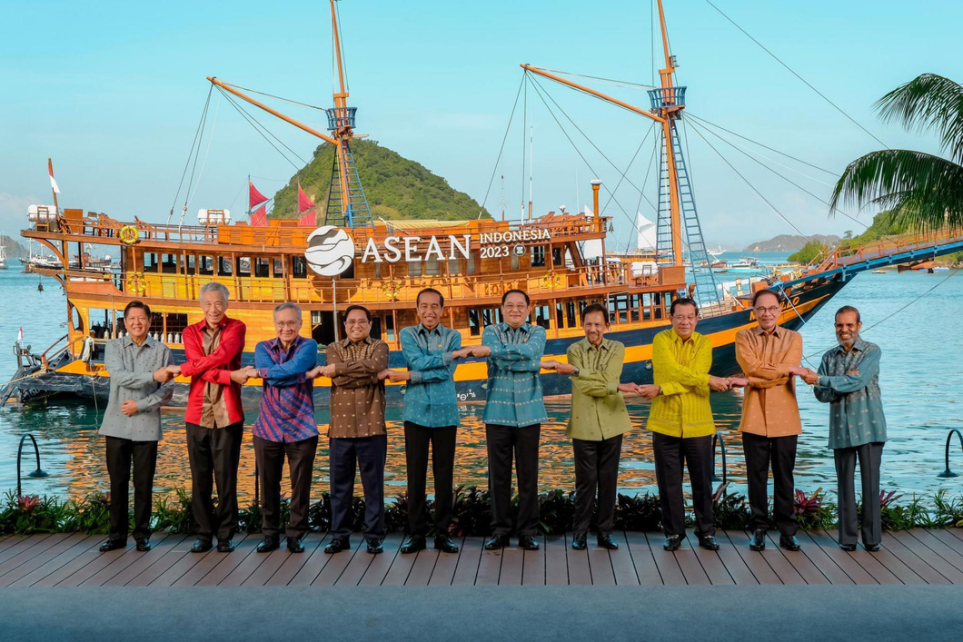 Vietnamese prime minister calls on ASEAN members to foster solidarity