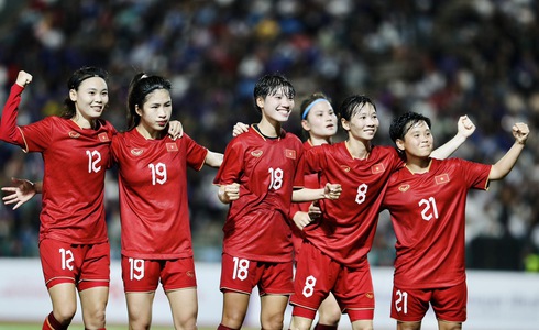 Vietnam reach SEA Games women’s football final with win over Cambodia