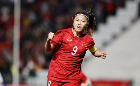 Vietnamese striker Huynh Nhu celebrates her goal in the women’s football final against Myanmar at the 2023 Southeast Asian (SEA) Games in Cambodia, May 15, 2023. Photo: Nam Tran / Tuoi Tre