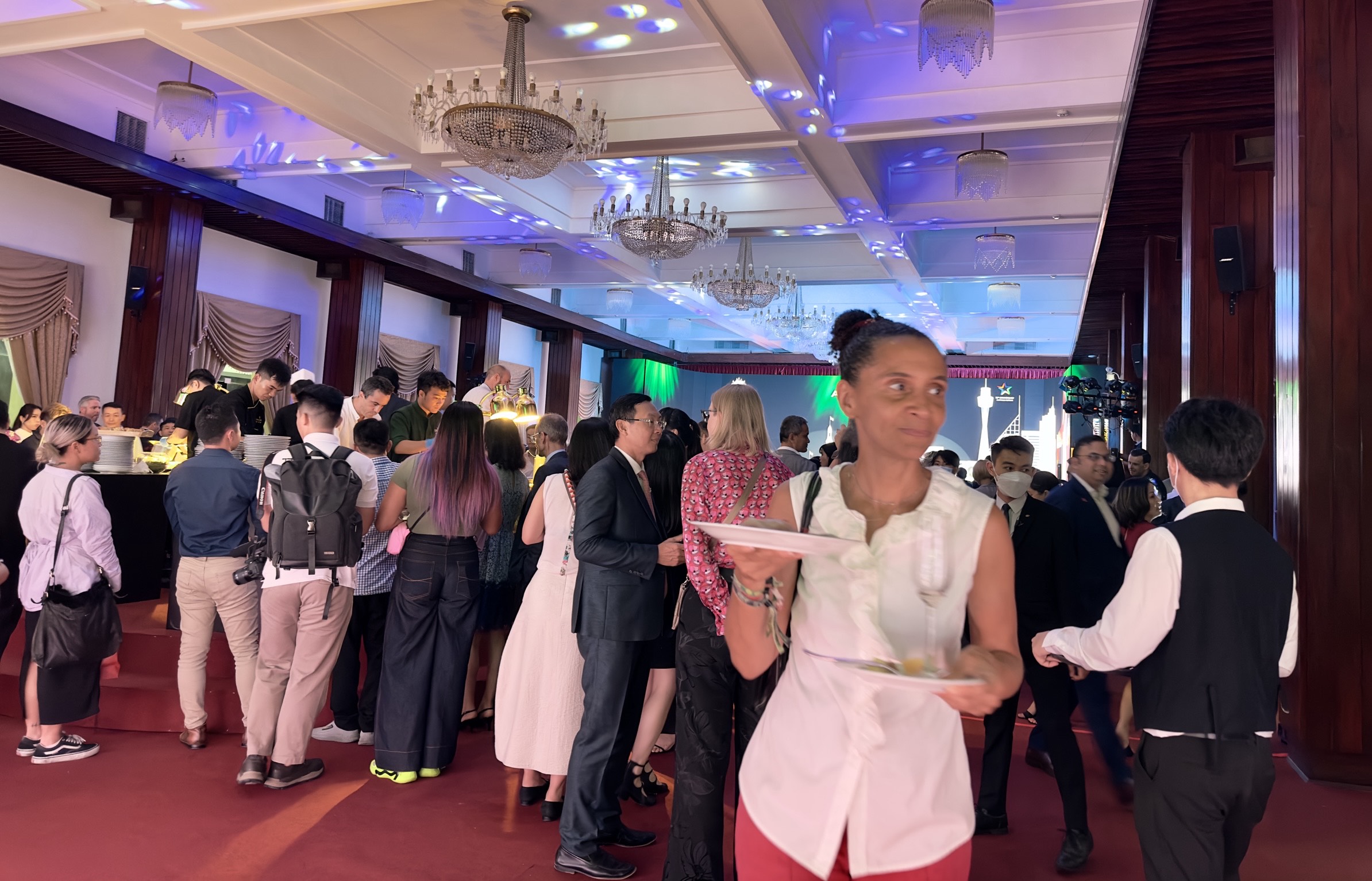 Guests at the Taste of Australia 2023 at the Independence Palace on May 18, 2023. Photo: Tieu Bac / Tuoi Tre News