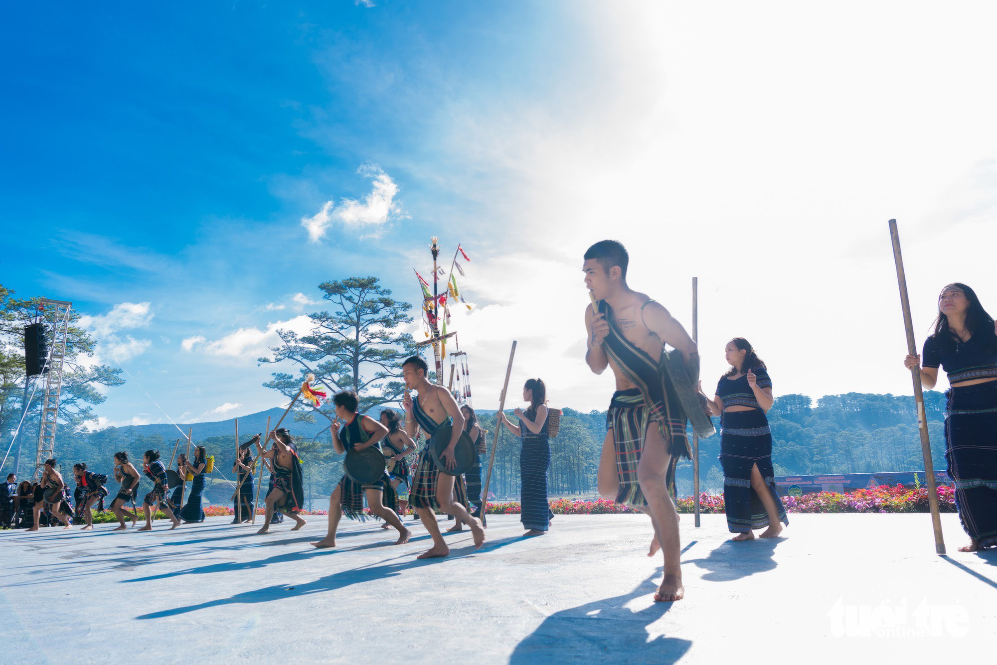 The cultural space of the gongs in the Central Highlands has been recognized by UNESCO as an intangible cultural heritage of humanity. Photo: The Kiet / Tuoi Tre