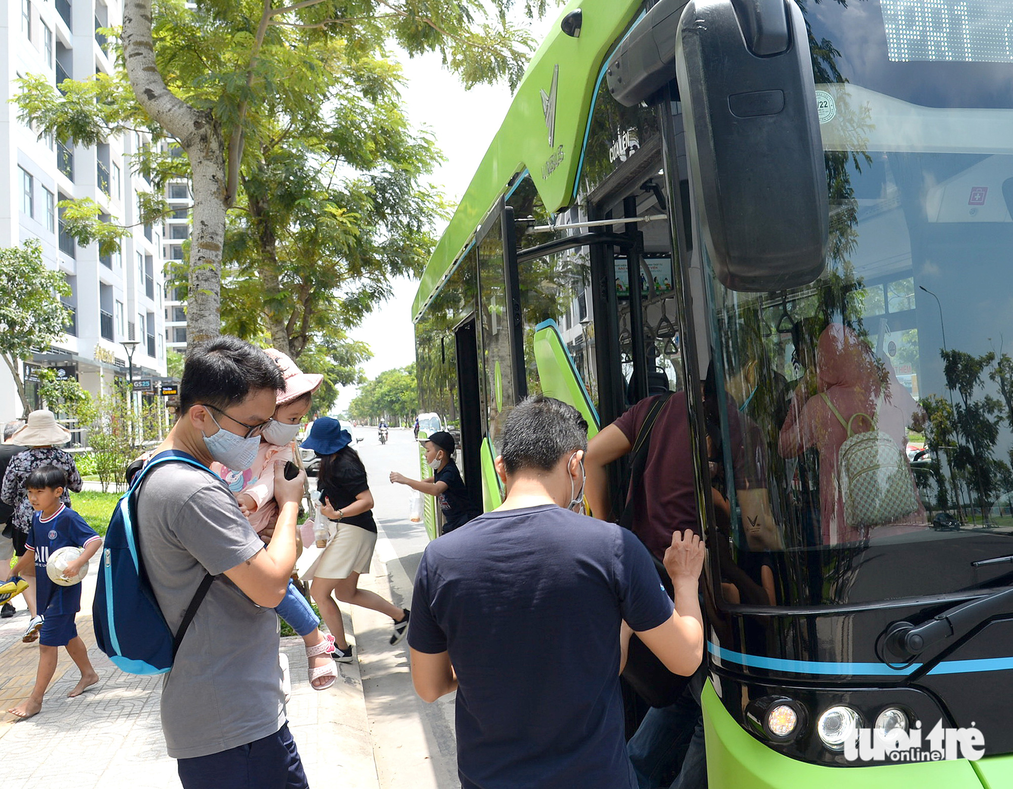 Ho Chi Minh City targets zero-emission public transportation