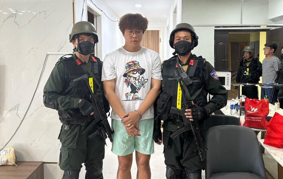 Vietnam arrests 3 S.Koreans on Interpol’s red list