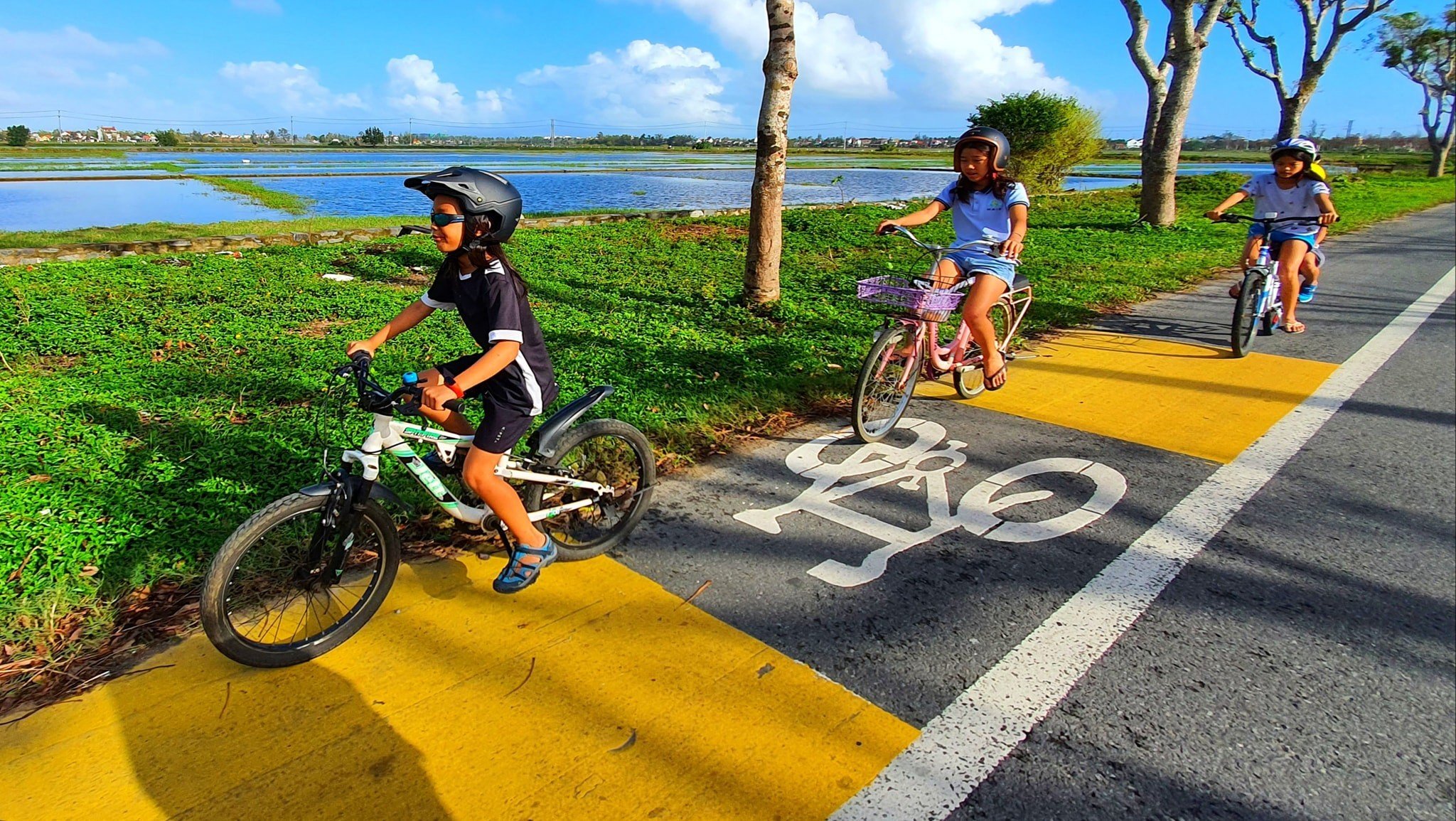 Vietnam introduces first technical guideline for urban bicycle facilities