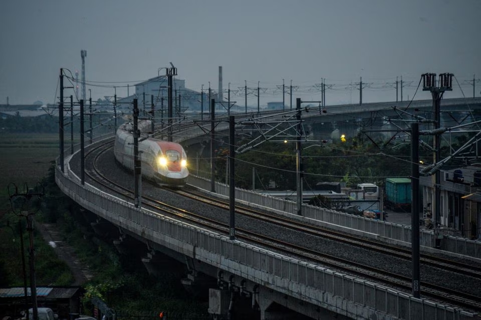 An electric Multiple Unit high-speed train is seen during Hot Sliding Test in Tegalluar, Bandung, West Java province, Indonesia, May 19, 2023. Photo: Reuters