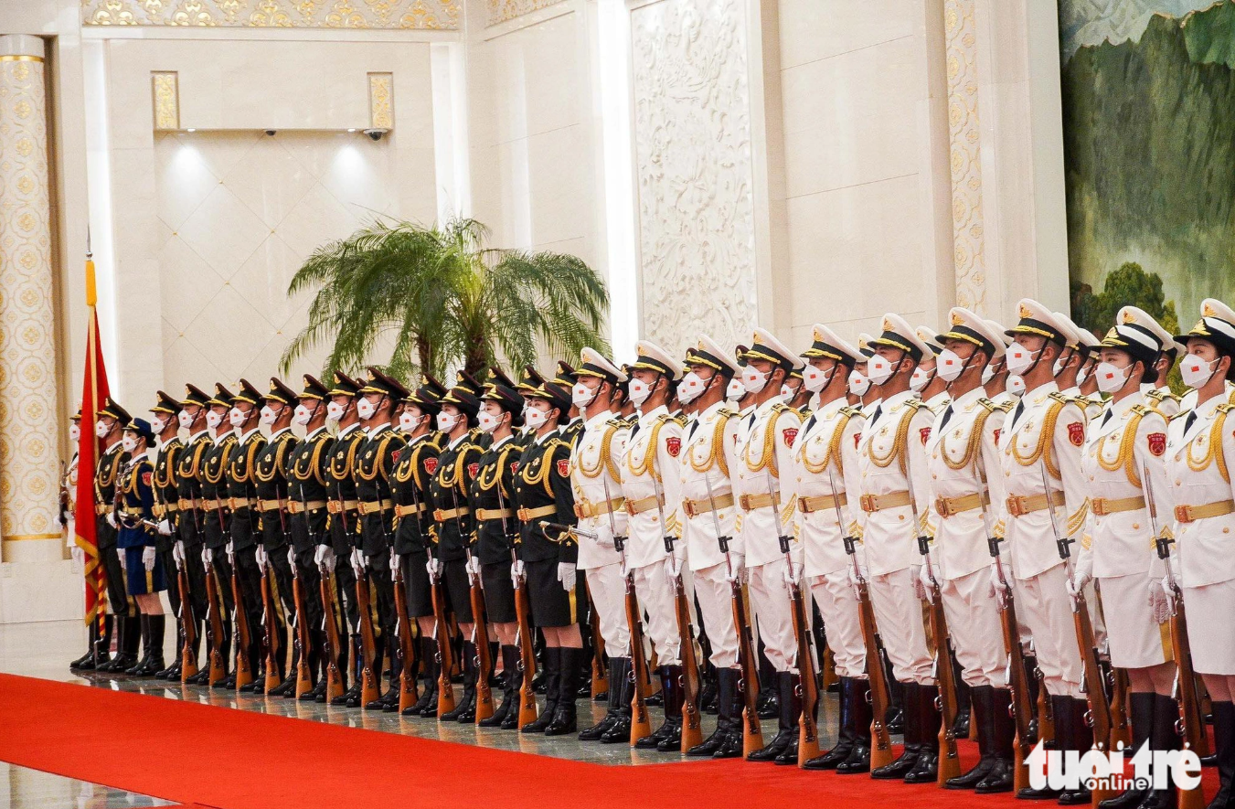 An honor guard is pictured at the welcome ceremony for Vietnamese Prime Minister Pham Minh Chinh. Photo: Ngoc An / Tuoi Tre